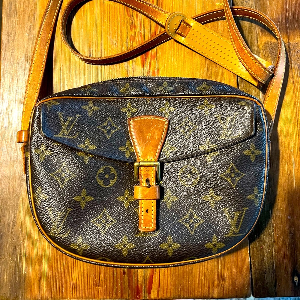 Louis Vuitton Monogram Jeune Fille MM